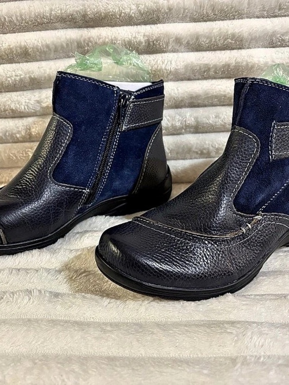 Earth Origins Dayton Ankle Boots Blue & Black US 8